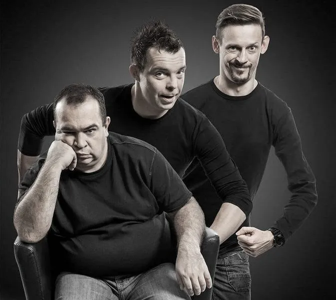 Kabaret Ani Mru-Mru: odkryj tajemnice obsady i jej zmiany na przestrzeni lat