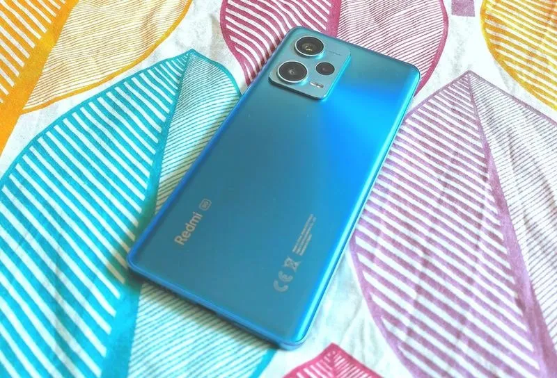 Xiaomi Redmi Note 12 recenzja: sprawdzamy, czy to dobry wybór dla Ciebie!