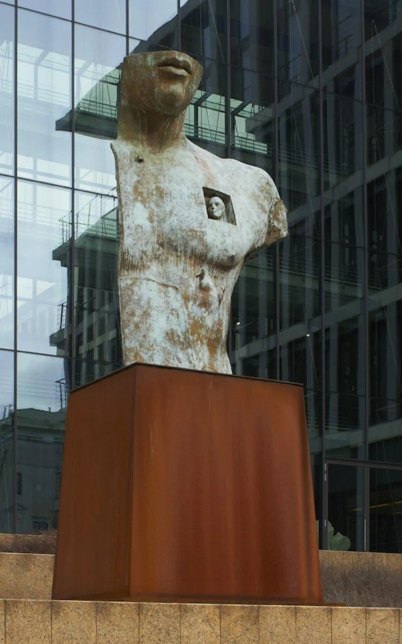 Ceny rzeźb Igora Mitoraja