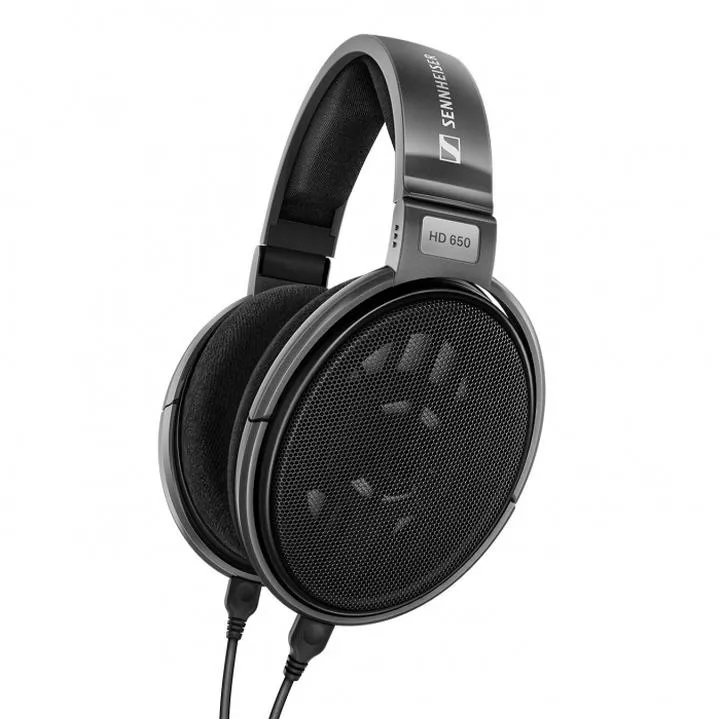 Porównanie HD 650 HD 660S2